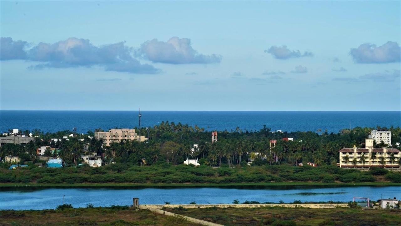 Novotel Chennai Sipcot Extérieur photo View of the city of Cabo de la Vela